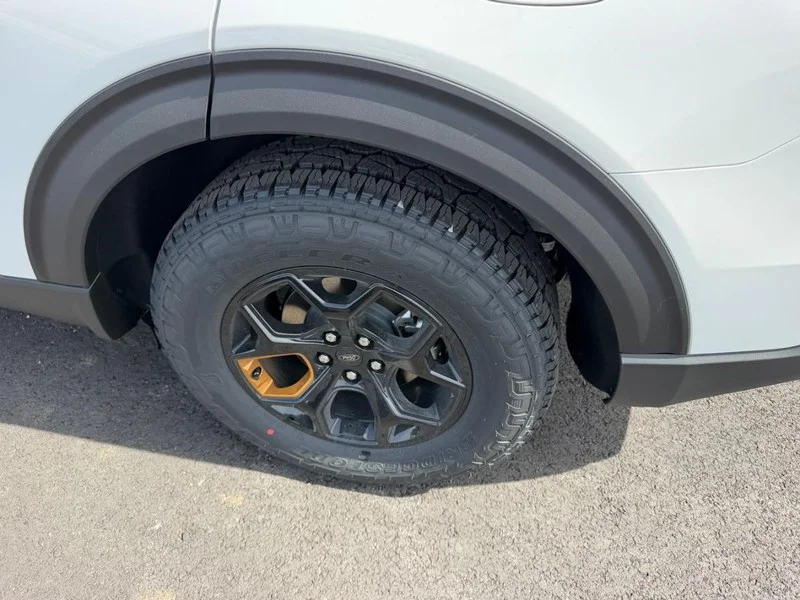 New 2026 Star White Metallic Tri-Coat Ford Tremor® image 9