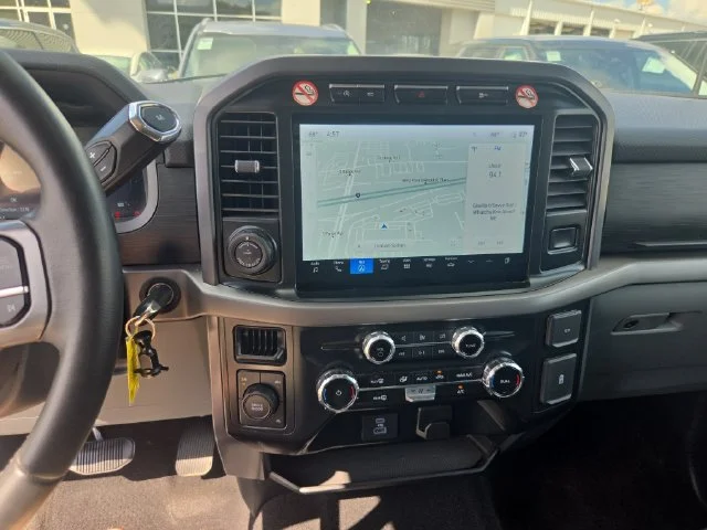 Used 2024 Gray Ford XLT image 18