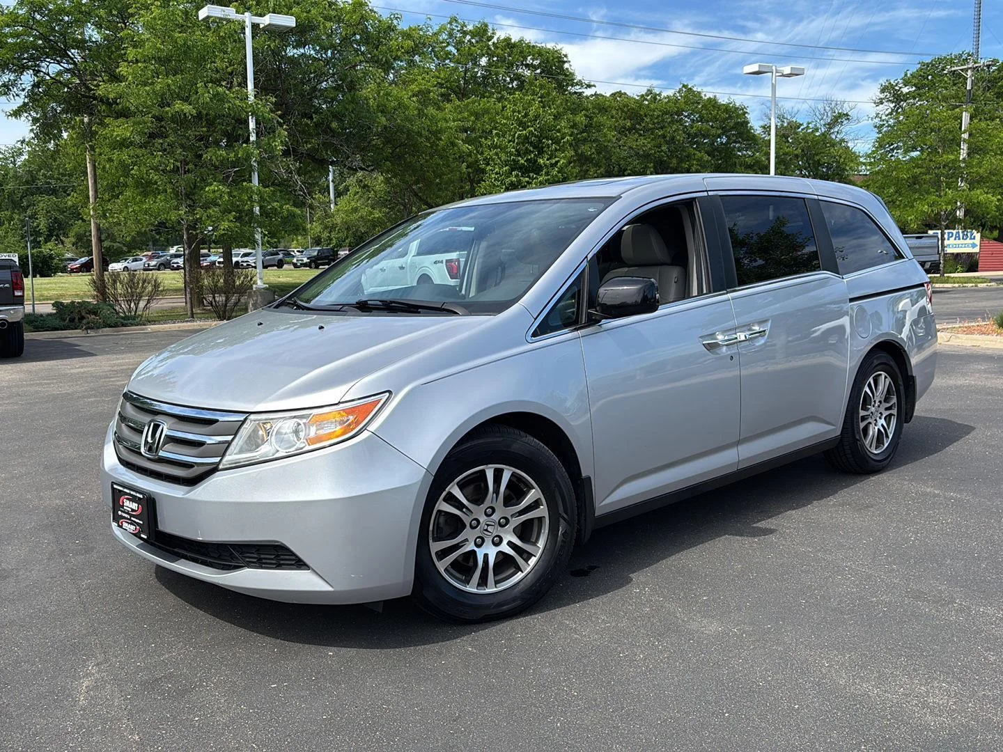 Used 2013 Alabaster Silver Metallic Honda EX-L image 1