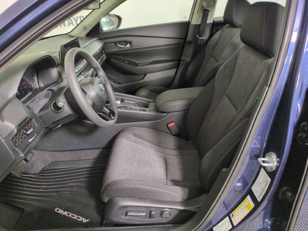 New 2026 Canyon River Blue Metallic Honda SE image 10