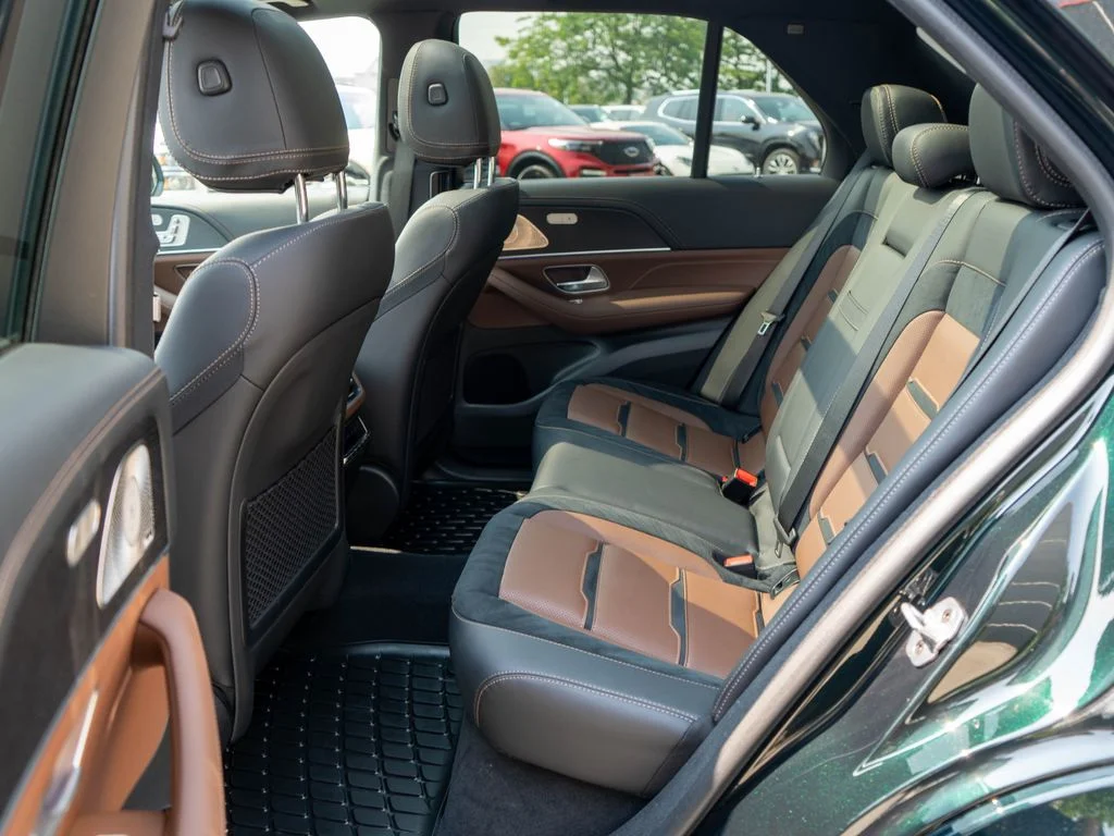 Used 2025 Green Mercedes-Benz GLE 53 AMG® image 13