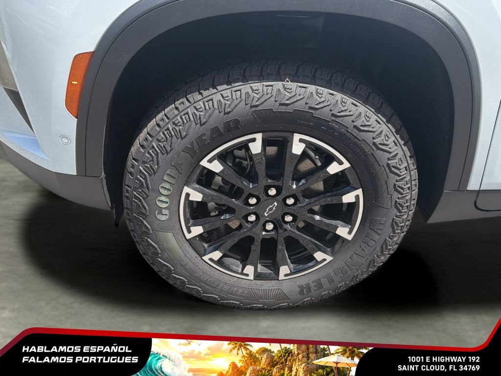 New 2026 Polar White Tricoat Chevrolet Z71 image 34
