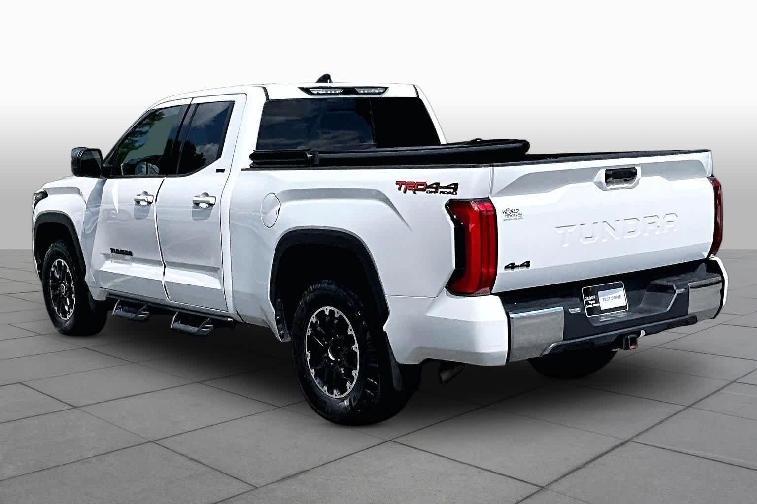 Used 2023 Ice Cap Toyota SR5 image 12