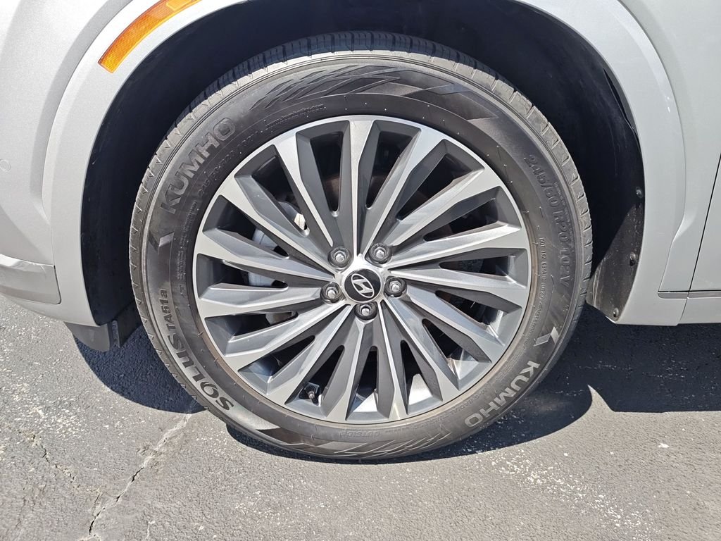 Used 2024 Silver Hyundai Calligraphy image 10