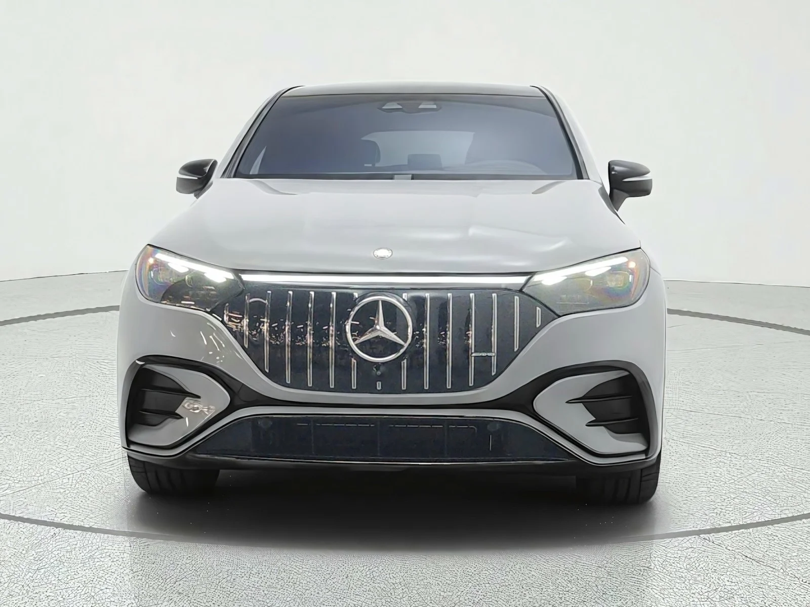 Used 2024 MANUFAKTUR Alpine Grey Mercedes-Benz AMG® EQE 4MATIC+ SUV image 2