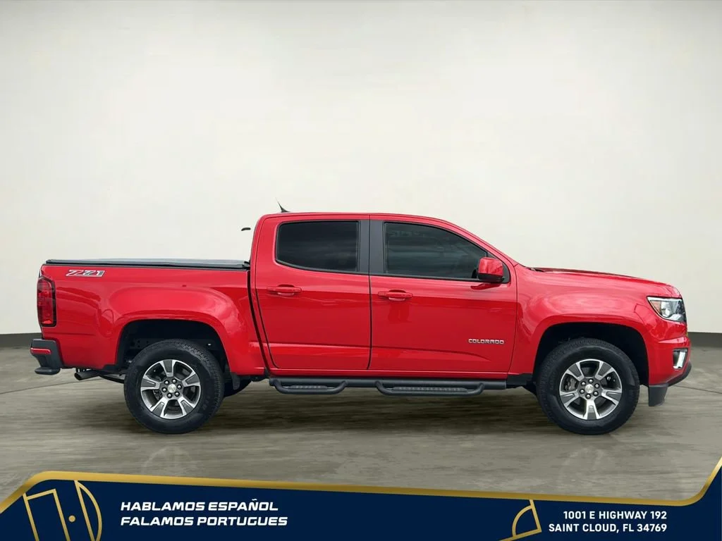 Used 2019 RED HOT Chevrolet 2WD Z71 image 7