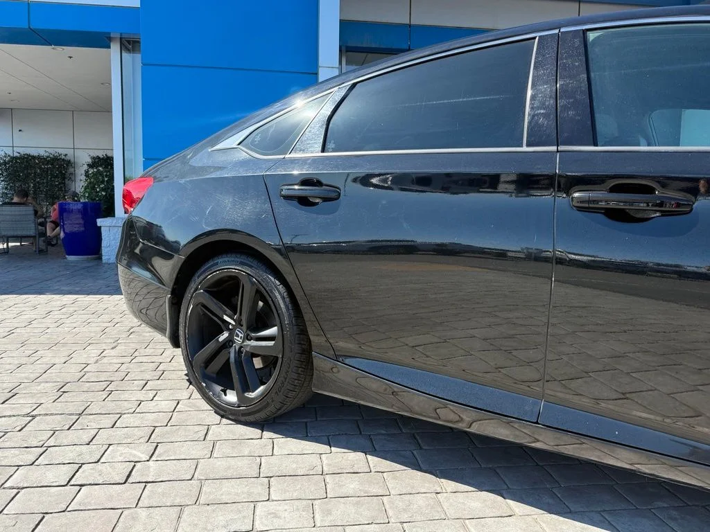 Used 2020 Black Honda Sport image 5