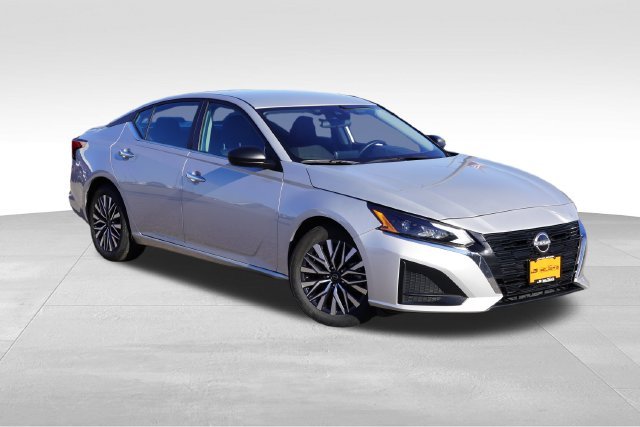 2025 Nissan Altima