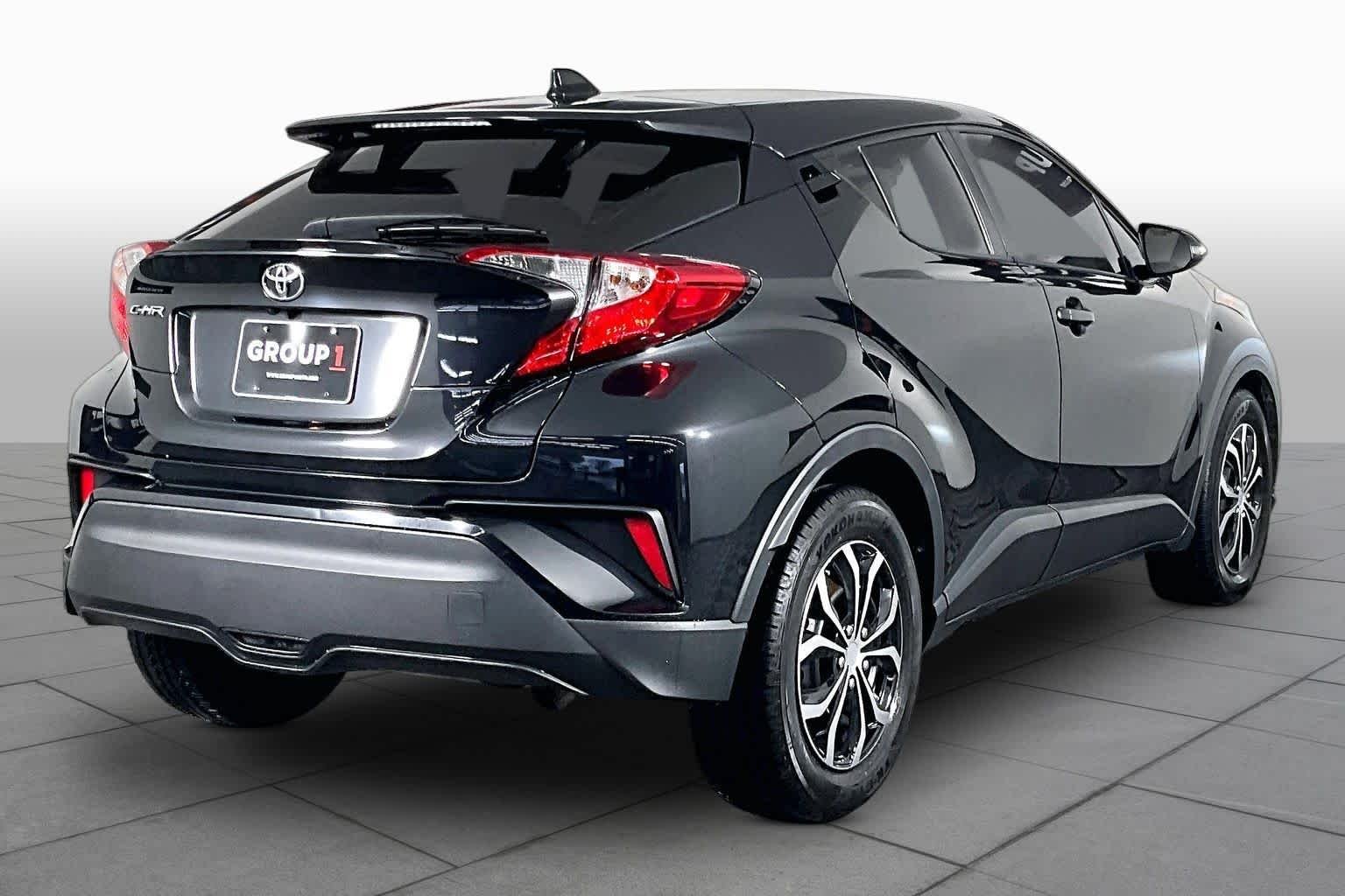 Used 2020 Black Sand Pearl Toyota LE image 12