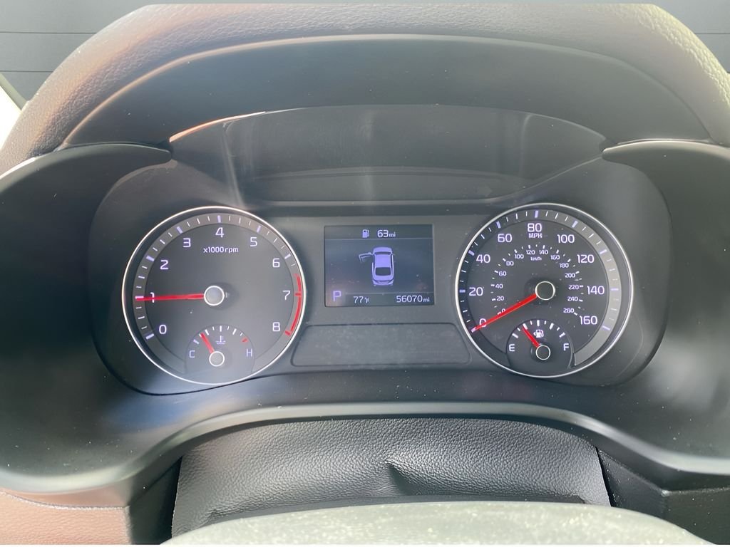 Used 2020 Currant Red Kia LXS image 16