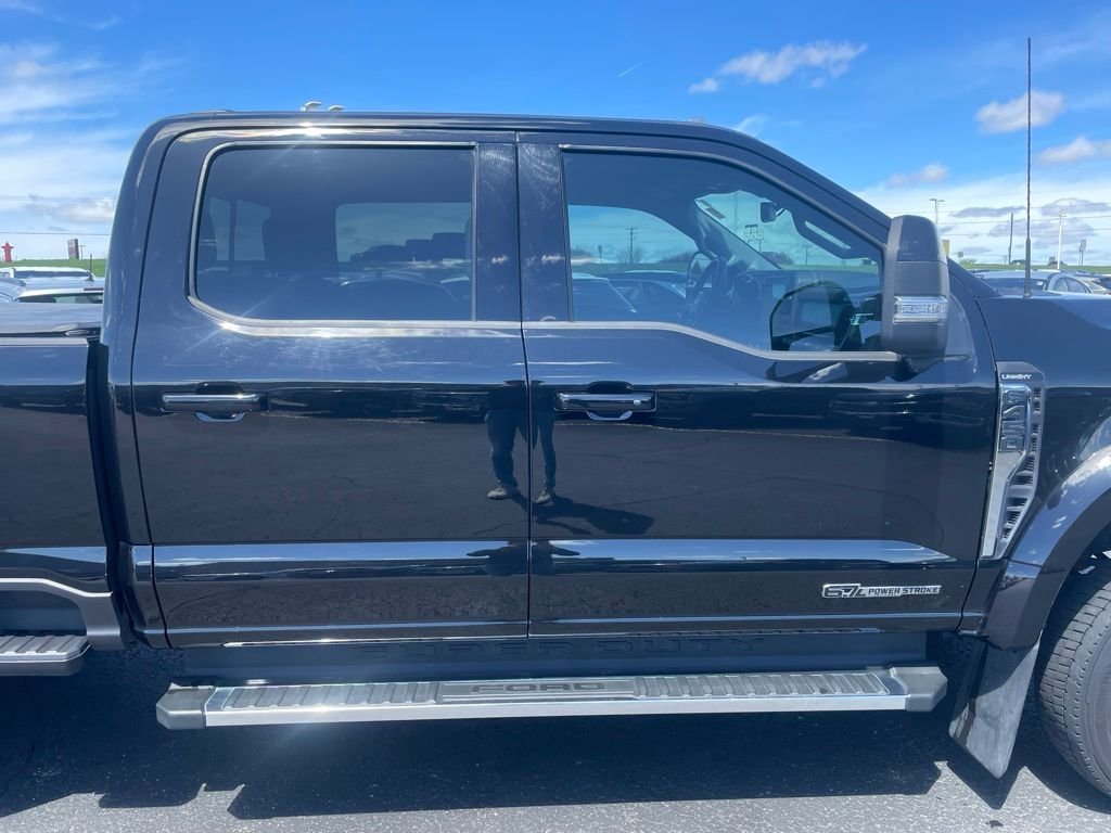 Used 2023 Black Ford Lariat image 29