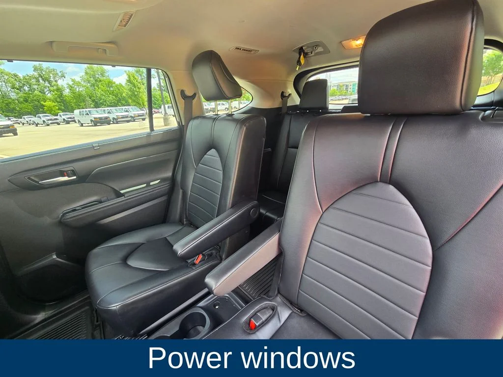 Used 2024 Silver Toyota XLE image 11