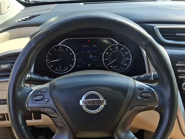 Used 2019 Brown Nissan SL image 25