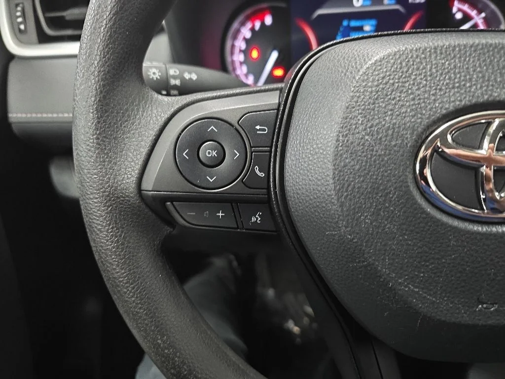 Used 2023 White Toyota LE image 19