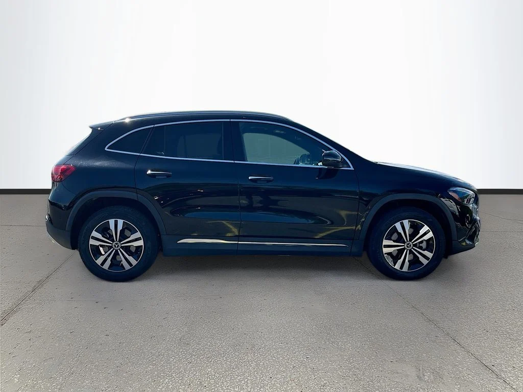 2025 Mercedes-Benz GLA GLA250 - Photo 8