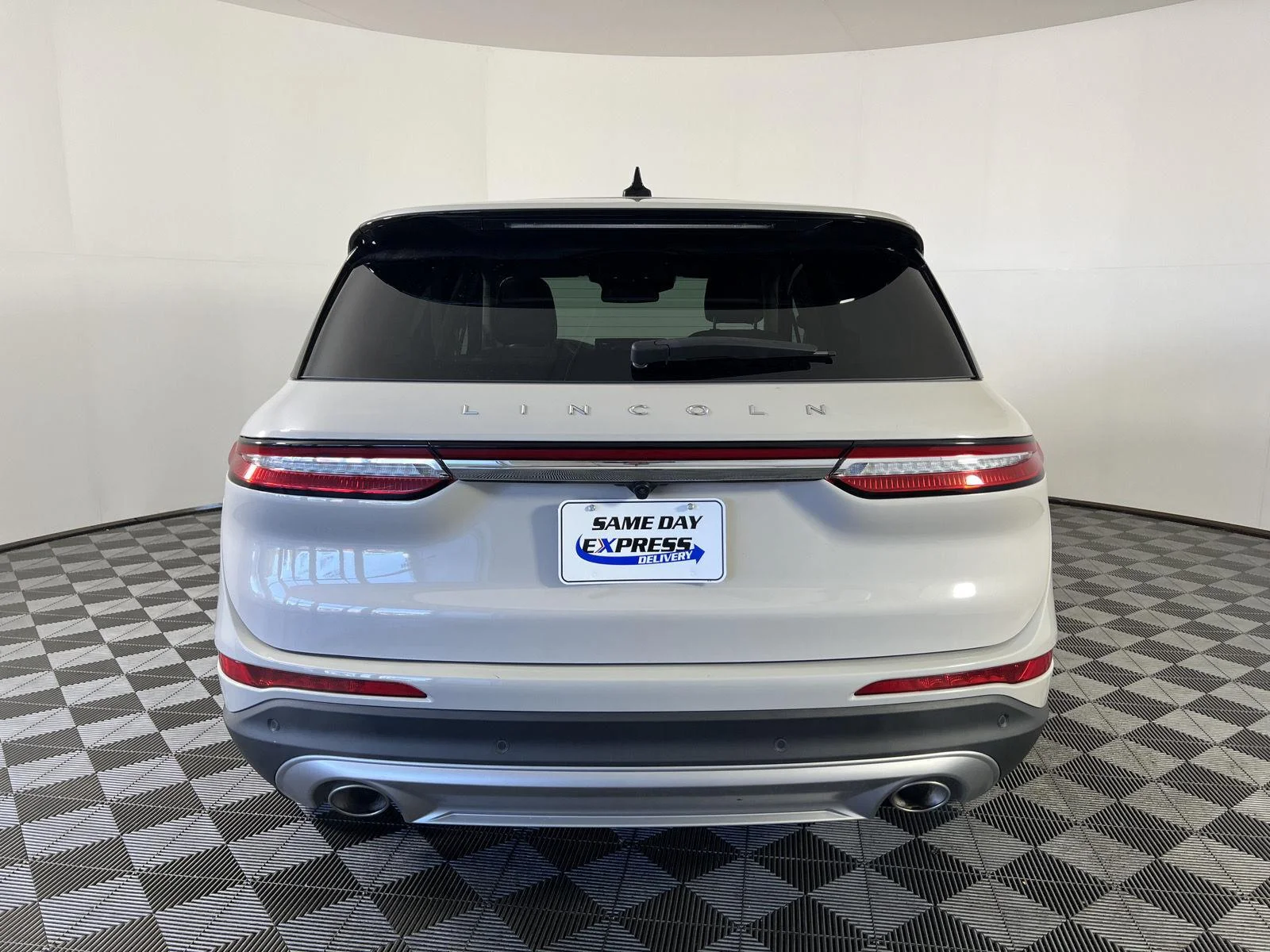 Used 2023  Lincoln Standard image 28