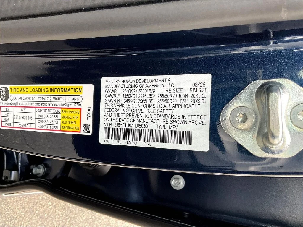 New 2026 Canyon River Blue Metallic Acura SH-AWD with Advance Package image 8
