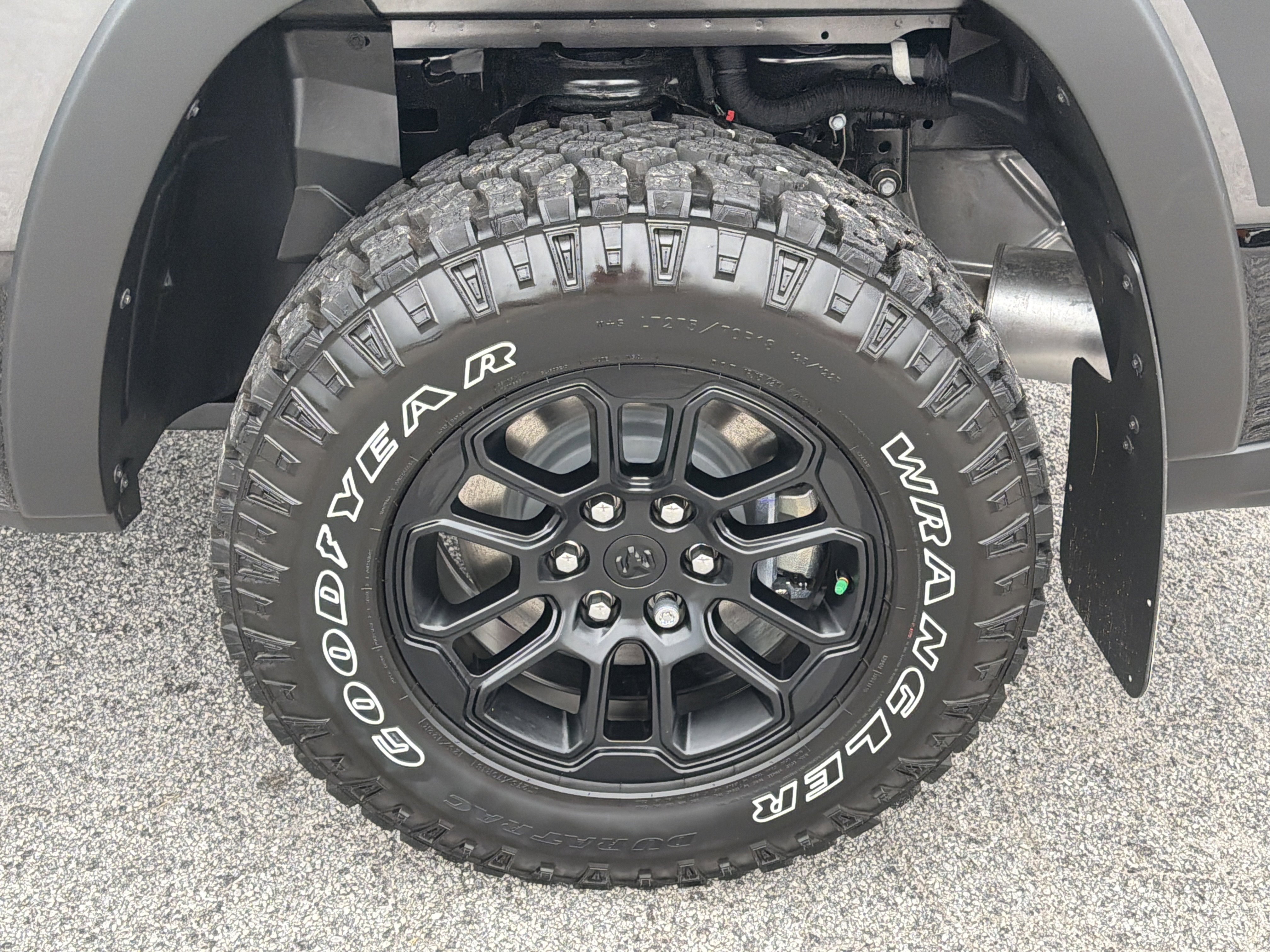 New 2026 Granite Crystal Metallic Clear-Coat Exterior Paint RAM Rebel image 20