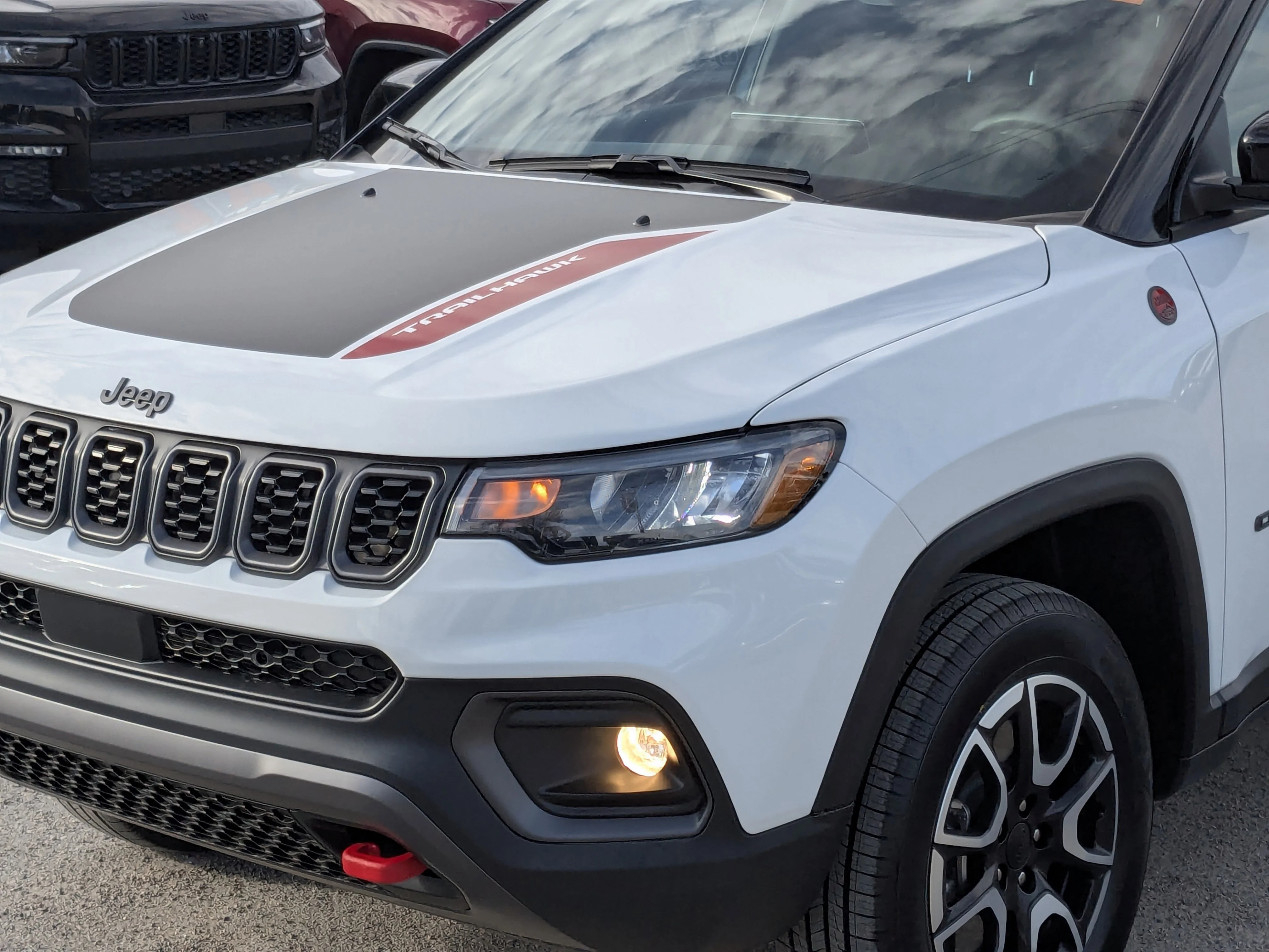 Used 2024 Black Jeep Trailhawk - Sun & Sound Group - Dual Pane Sunroof - Leather - NAV & More image 10