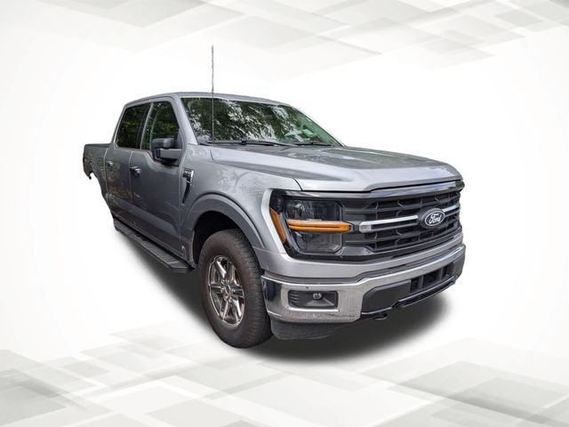 Used 2025 Silver Ford XLT image 2