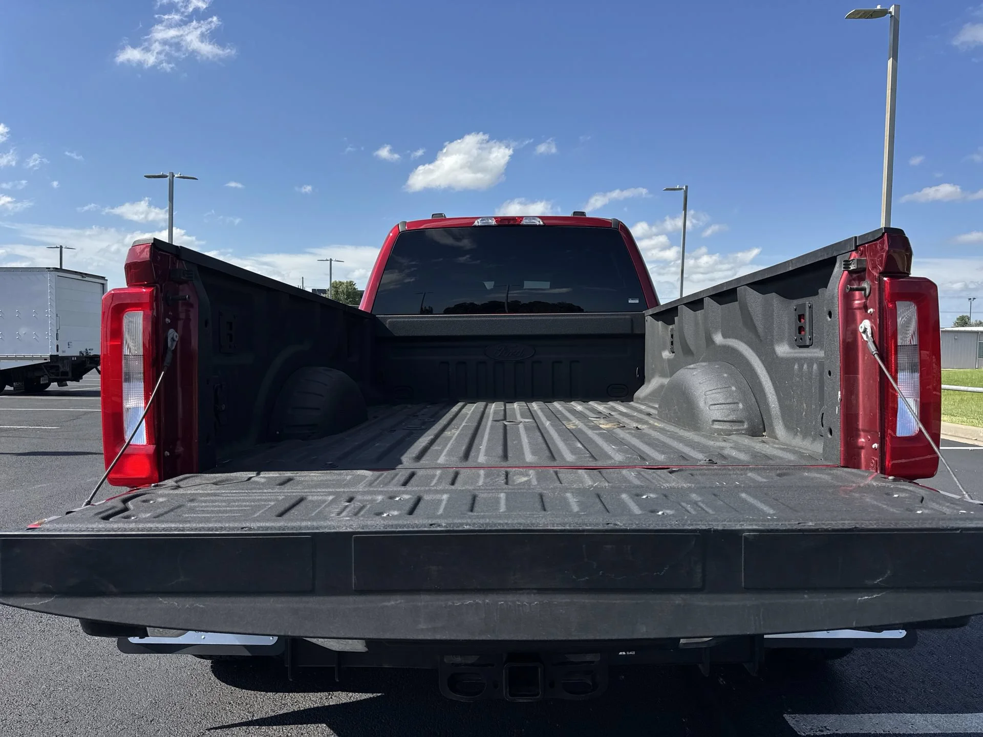 2025 Ford F-350 Super Duty XLT - Photo 23