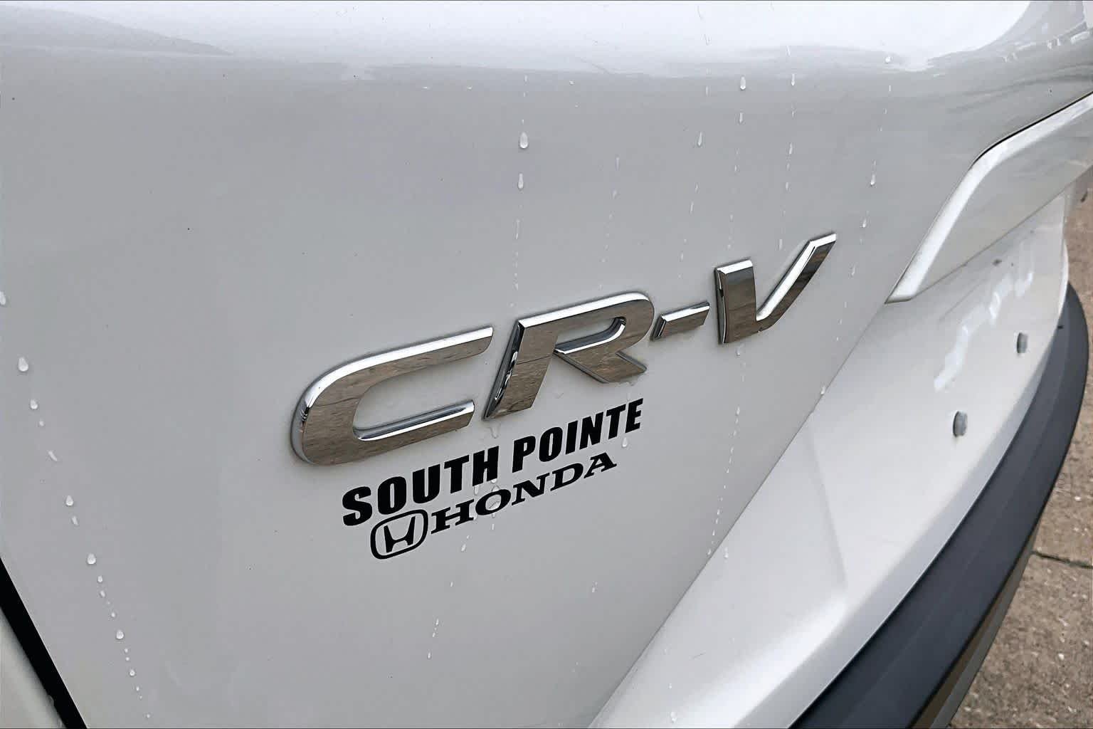 Certified Used 2021 Platinum White Pearl Honda Touring image 31
