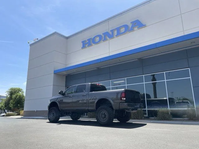 Used 2017 Granite Crystal Metallic Clearcoat Ram Laramie image 16