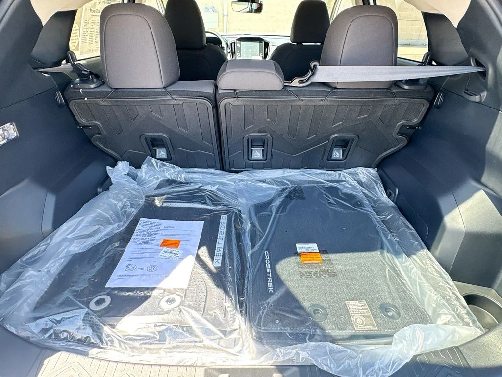 New 2026 White Subaru Premium image 31