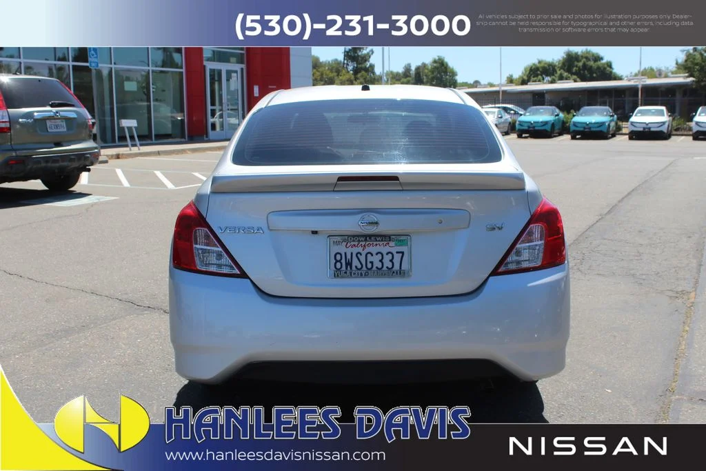 Used 2019 Silver Nissan 1.6 SV image 8