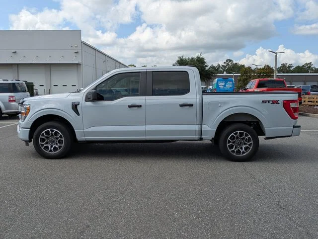 Used 2021 White Metallic Ford XL image 6
