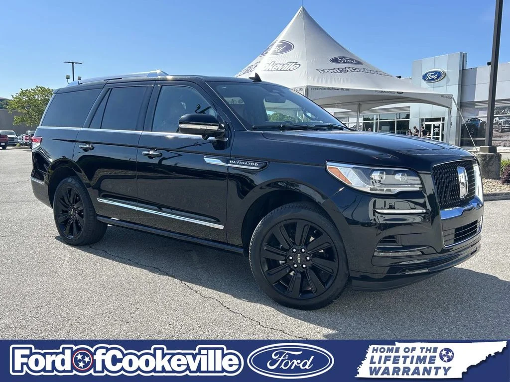 2023 Lincoln Navigator Reserve 4WD's photo