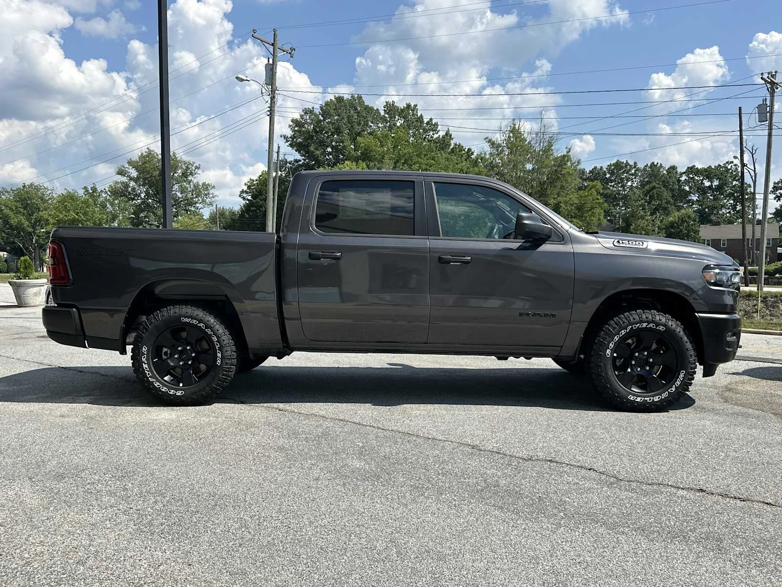 New 2026 Granite Crystal Metallic Clear-Coat Exterior Paint RAM Warlock image 6