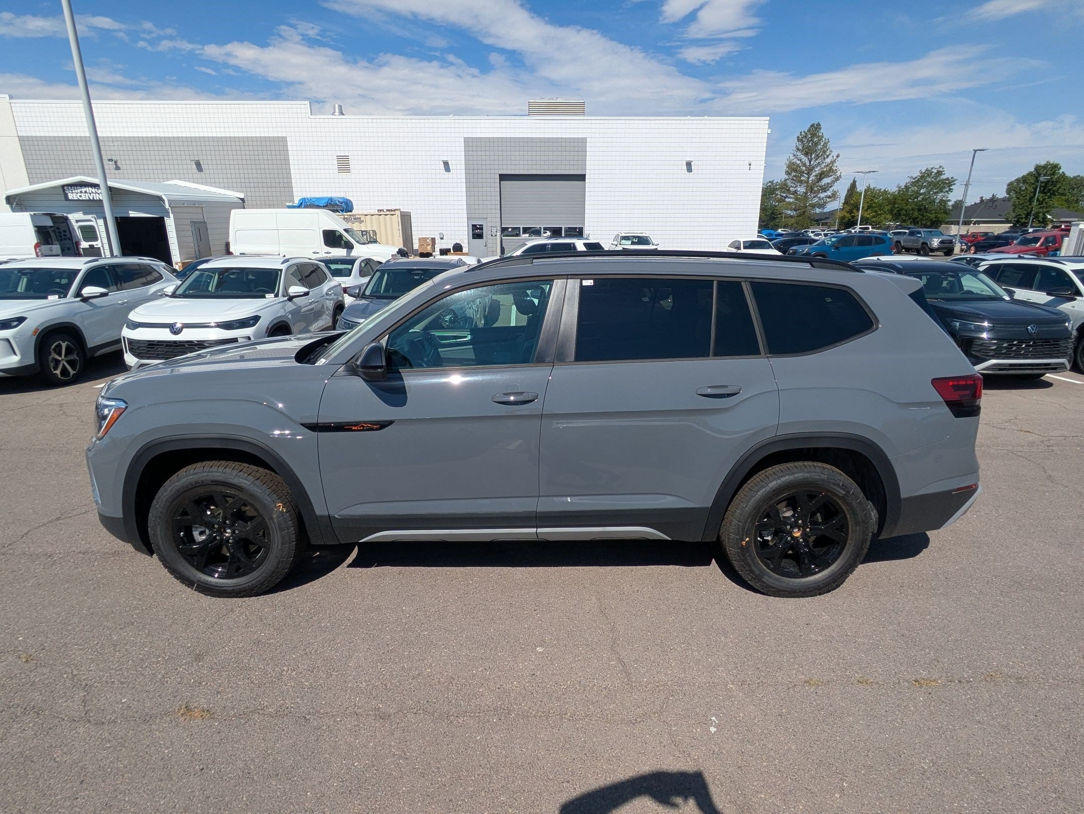 New 2026 Pure Gray Volkswagen 2.0T Peak Edition image 7