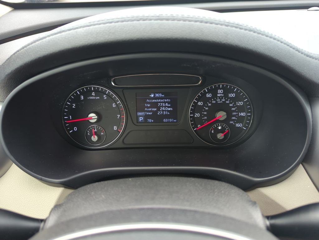 Used 2020 Black Kia LX image 36