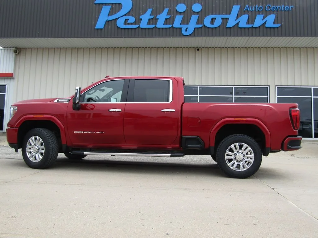 Used 2023 Red GMC Denali image 11