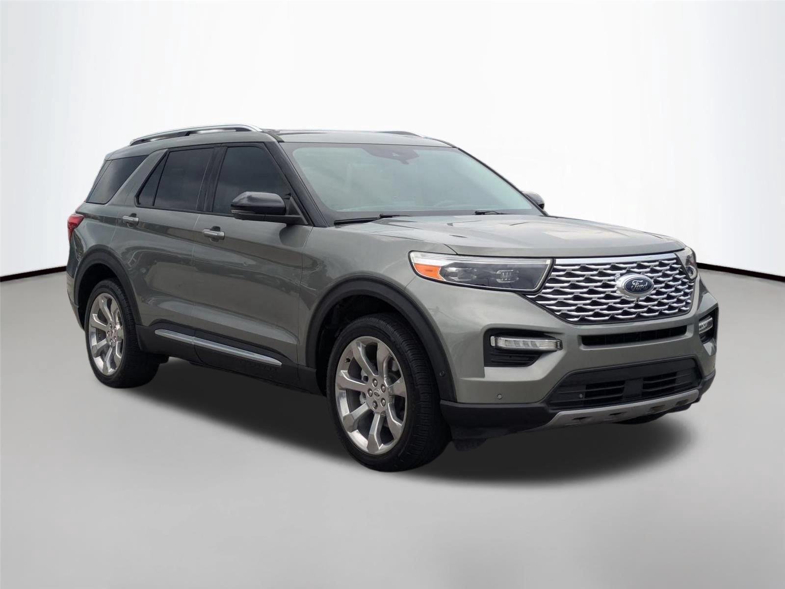 Used 2020 Silver Spruce Metallic Ford Platinum image 3