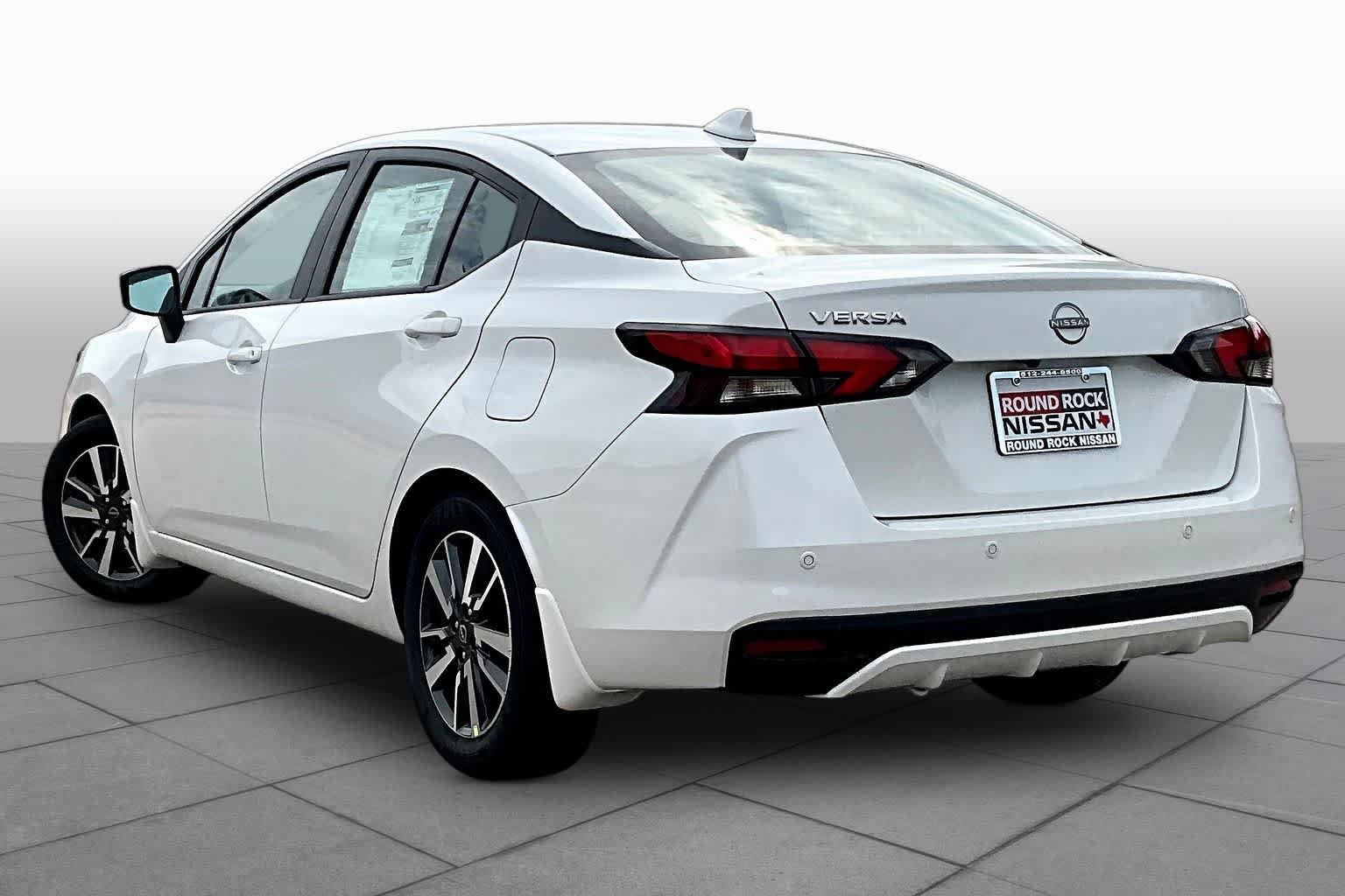 2025 Nissan Versa Sedan SV - Photo 7