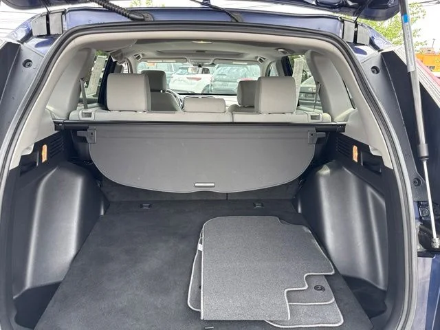 Used 2020 Obsidian Blue Pearl Honda EX image 30