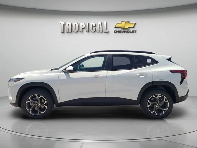 New 2026 Summit White Chevrolet LT image 2