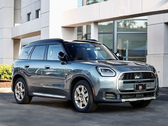 2025 MINI Cooper S Countryman Iconic