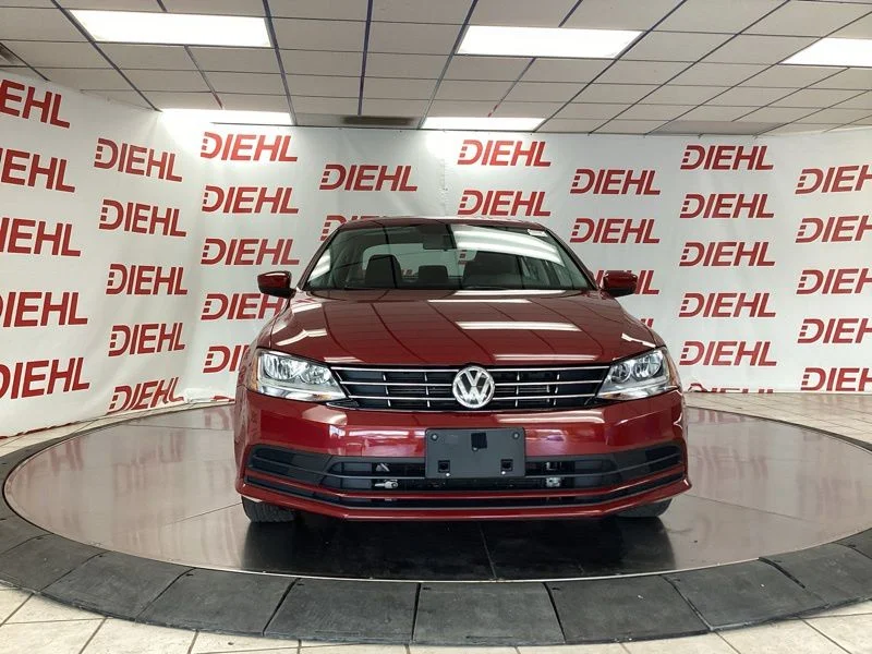 Used 2018  Volkswagen 1.4T S image 2