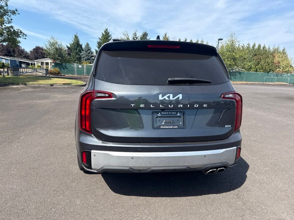 Used 2024 Gravity Gray Kia S image 5