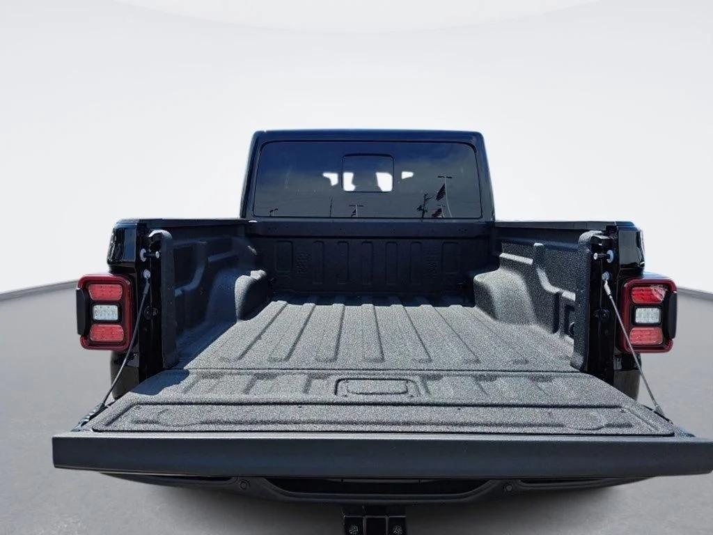 New 2026 Black Clear-Coat Exterior Paint Jeep Mojave X image 15