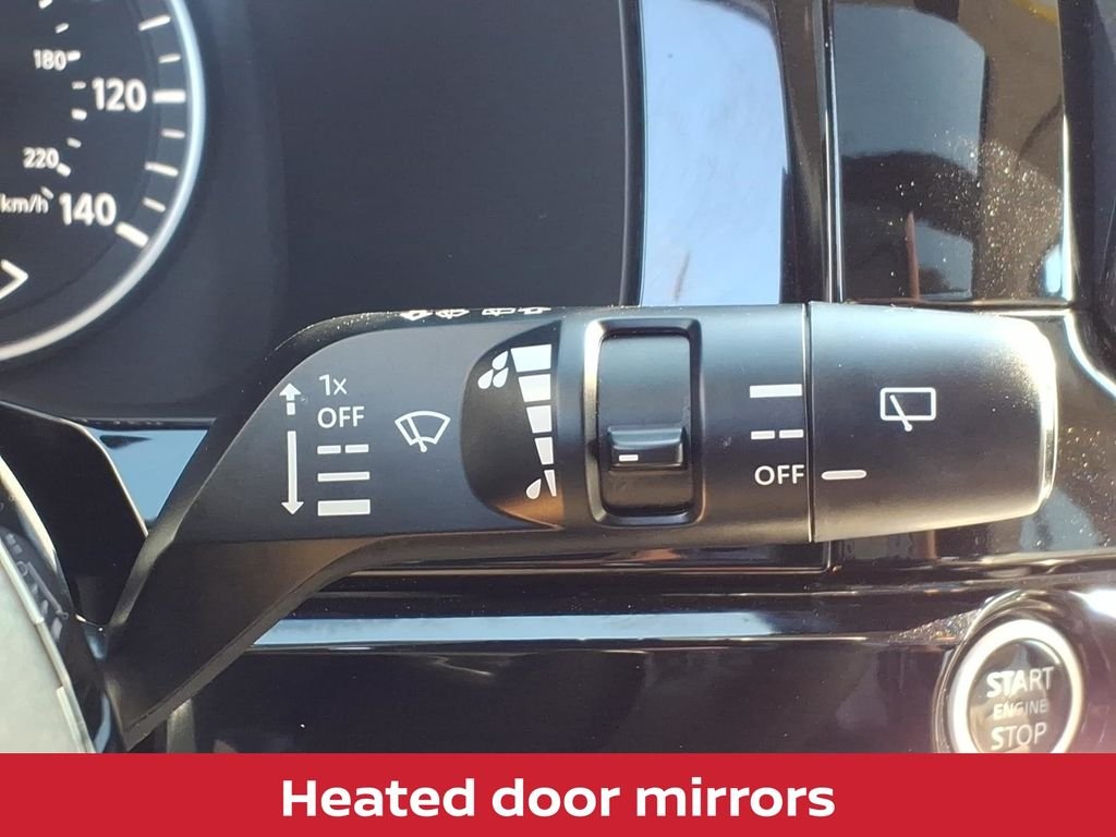 Used 2023 Deep Ocean Blue Nissan SL v6 premium image 24