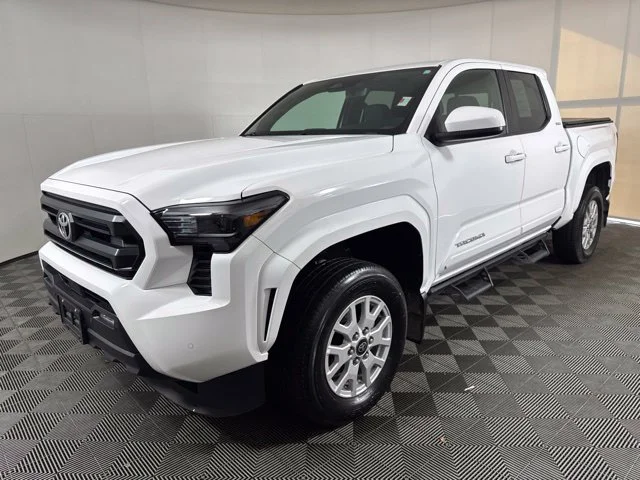 Certified Used 2025 Ice Toyota SR5 image 8