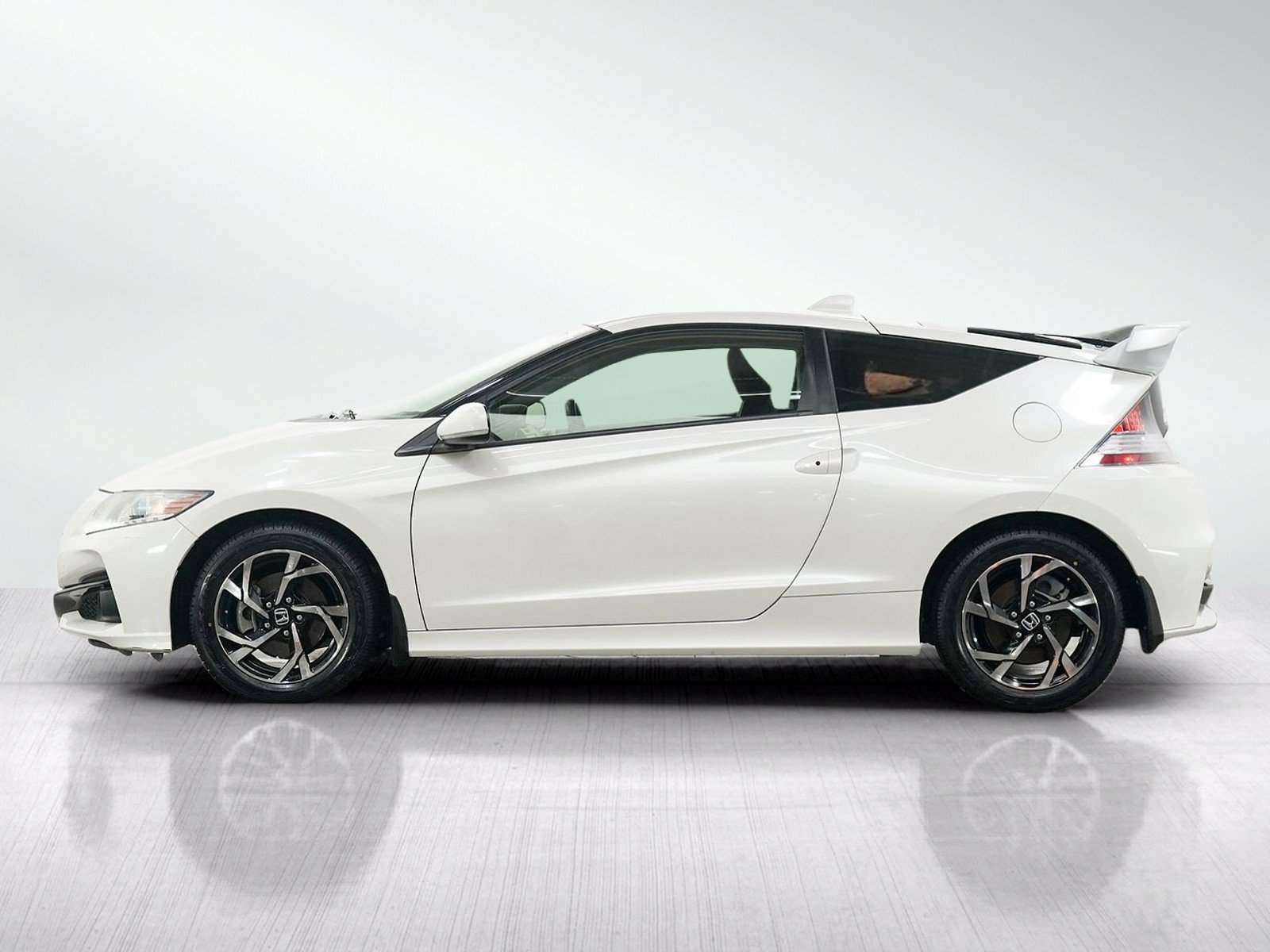 Used 2016 Honda CR-Z EX with VIN JHMZF1D60GS000815 for sale in Burnsville, Minnesota
