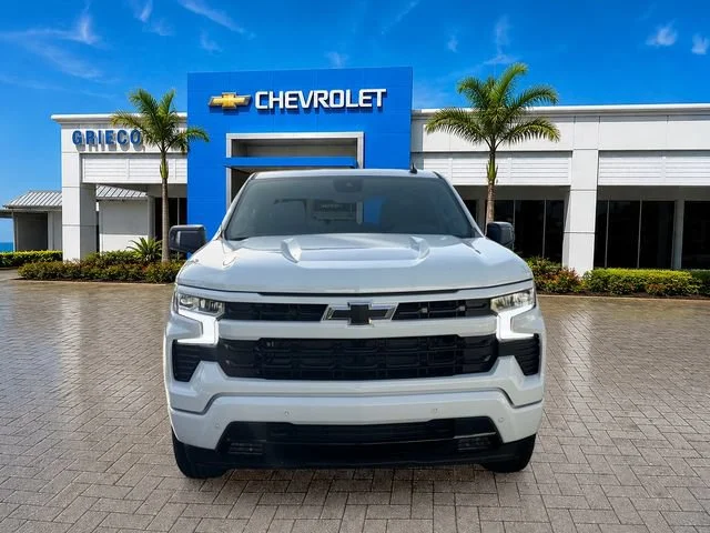New 2026 Summit White Chevrolet RST image 2