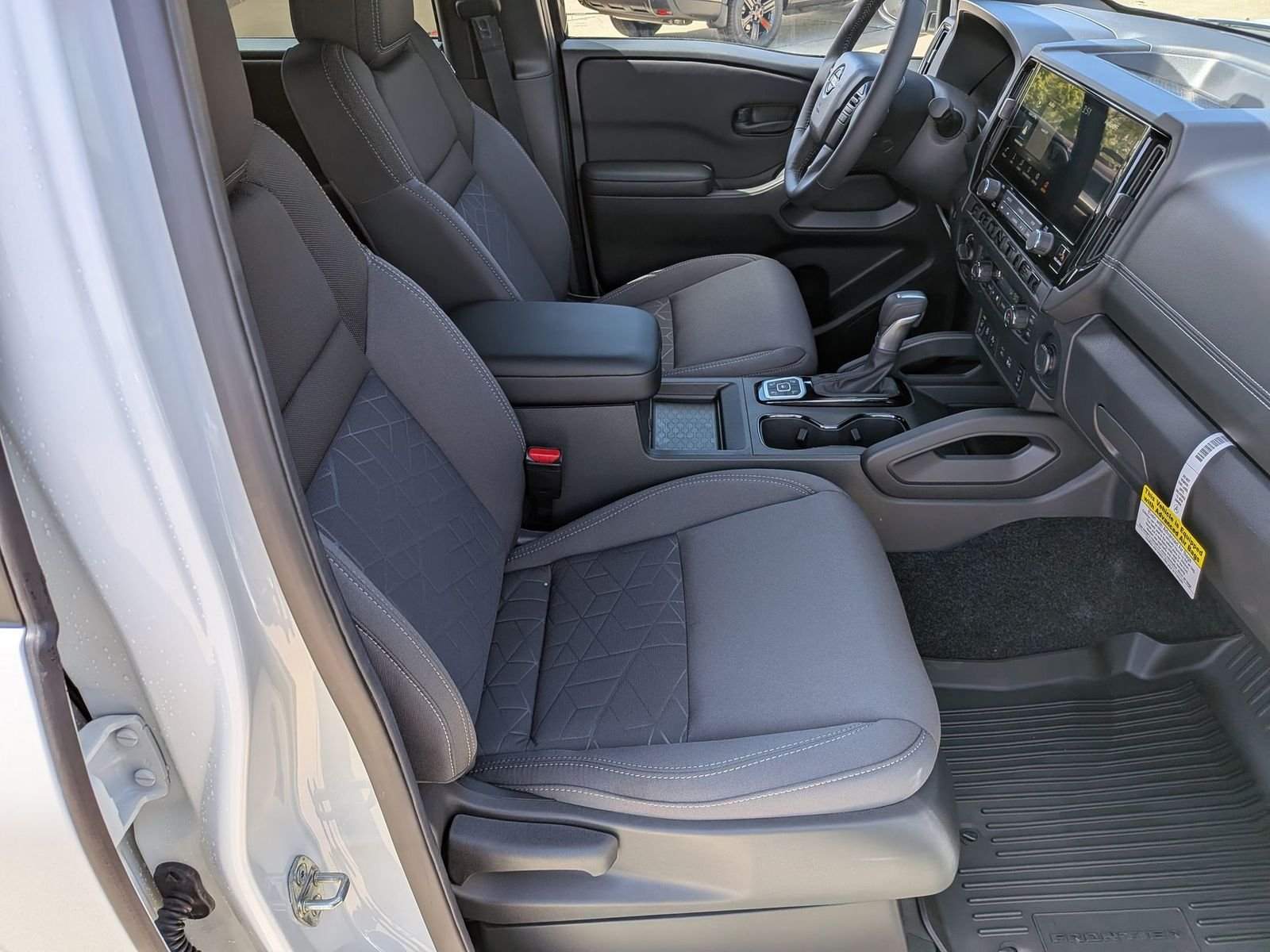New 2026 Glacier White Nissan Crew Cab SV image 28