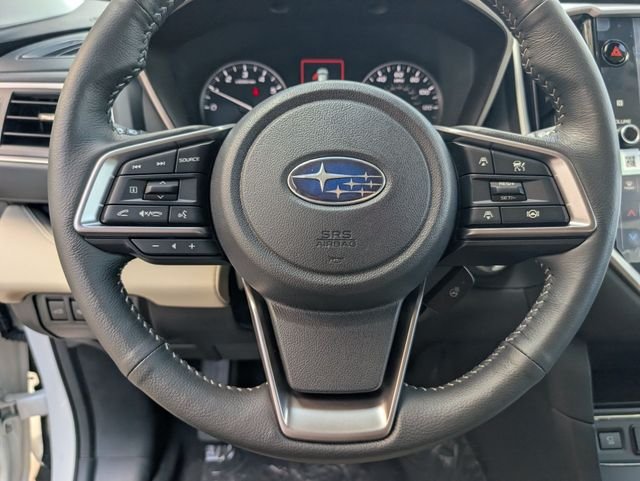 New 2026 CRYSTAL WHITE PEARL Subaru Limited 7-Passenger image 9