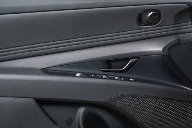 New 2026 Fluid Metal Hyundai SEL Sport image 36